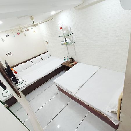 Fabhotel Shipra Ujjain Exteriör bild